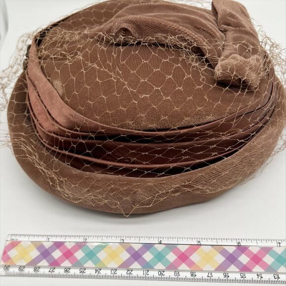 Vintage 50s 60s Brown Velvet Pill Box Hat with Mesh, Bow and Jewel Accent main image 6
